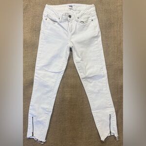 Paige Verdugo White Crop Jeans, Sz 26, Skinny, Mid-rise, Zip Ankles, Frayed Hem